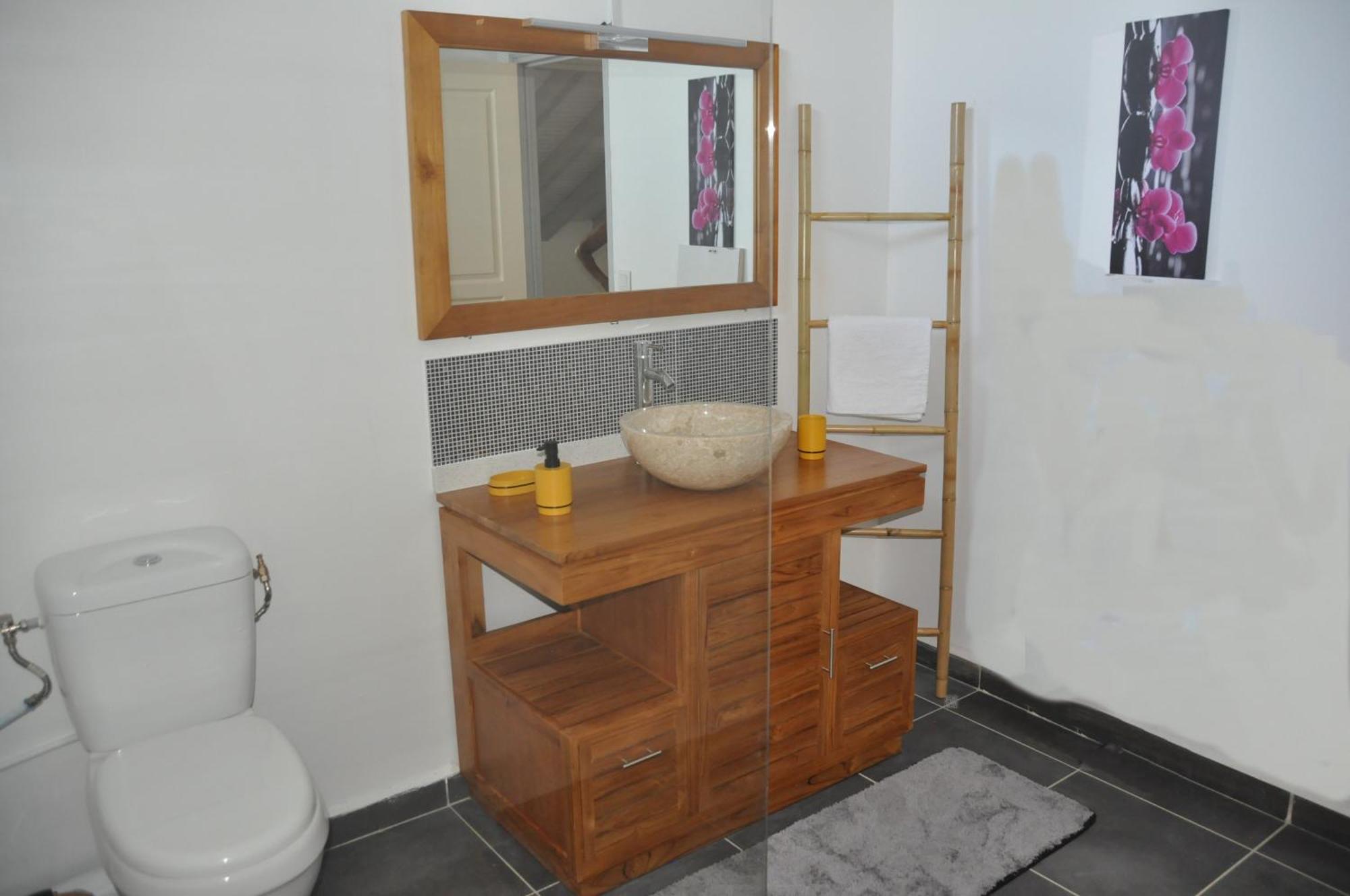 L'Eden De Josephine Apartment Льо Мул Екстериор снимка